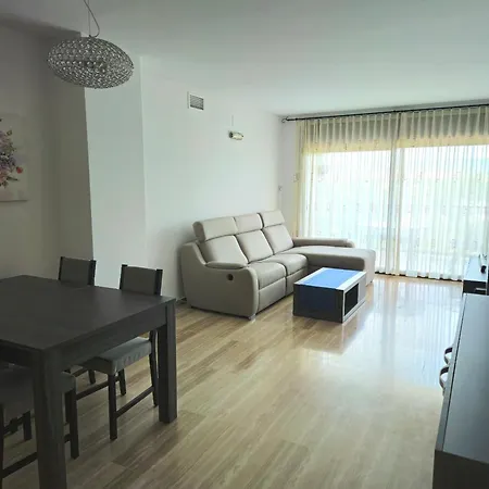 Del Sol 2 Apartmán *